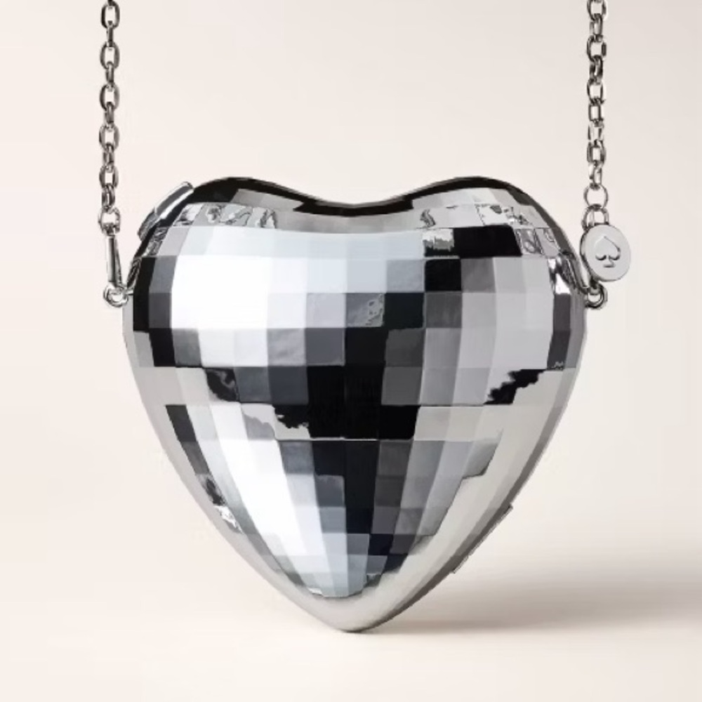 ❤️V-Day Price Drop❤️Kate Spade Silver Heart Crossbody Bag